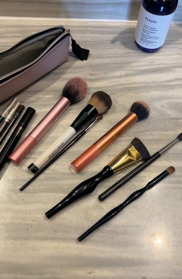 917CC2CD-66F4-4874-A74C-12C7690CC61A_1_105_c