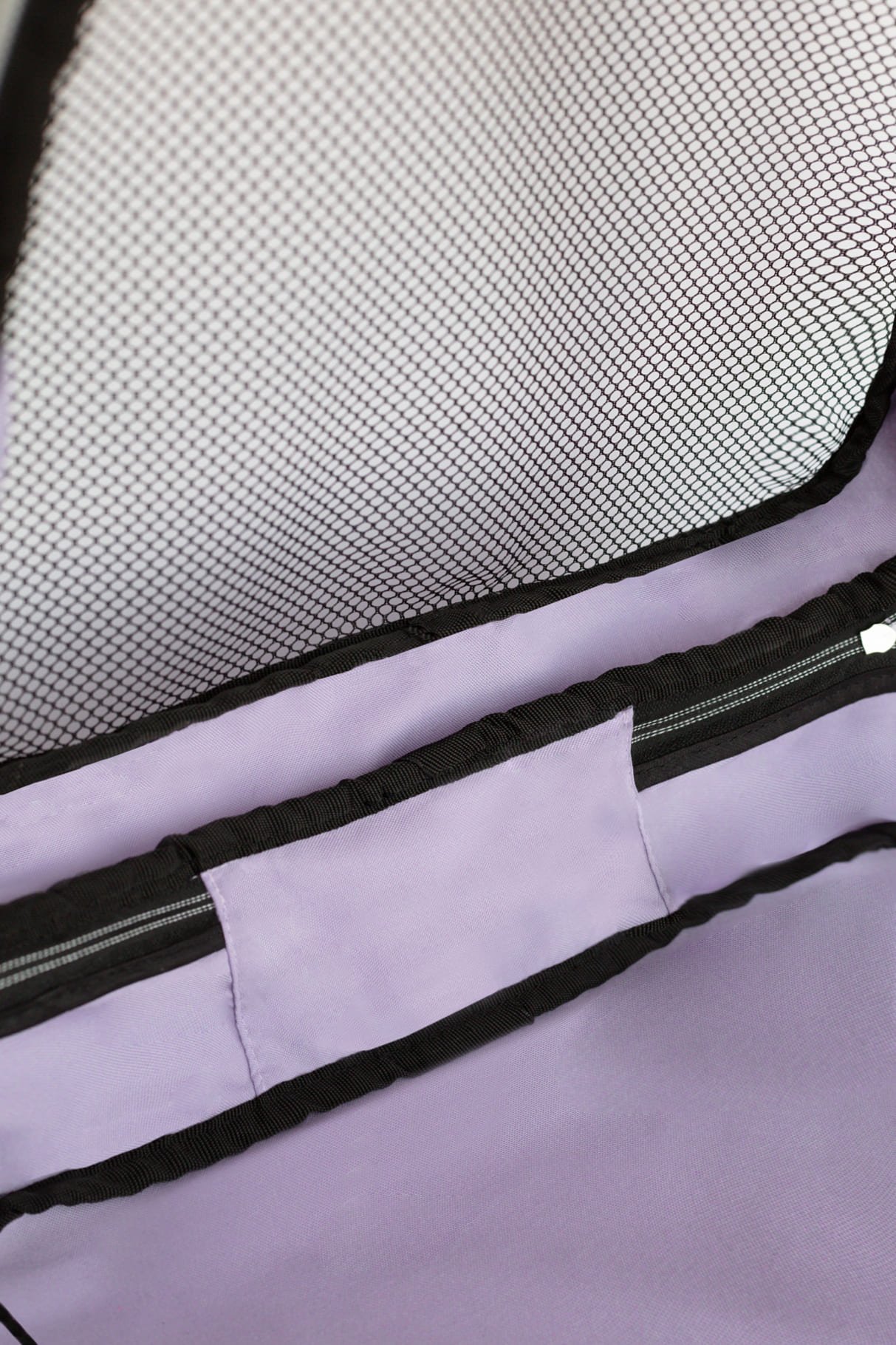 Sacchetto-quadro-lila-detalle-costura